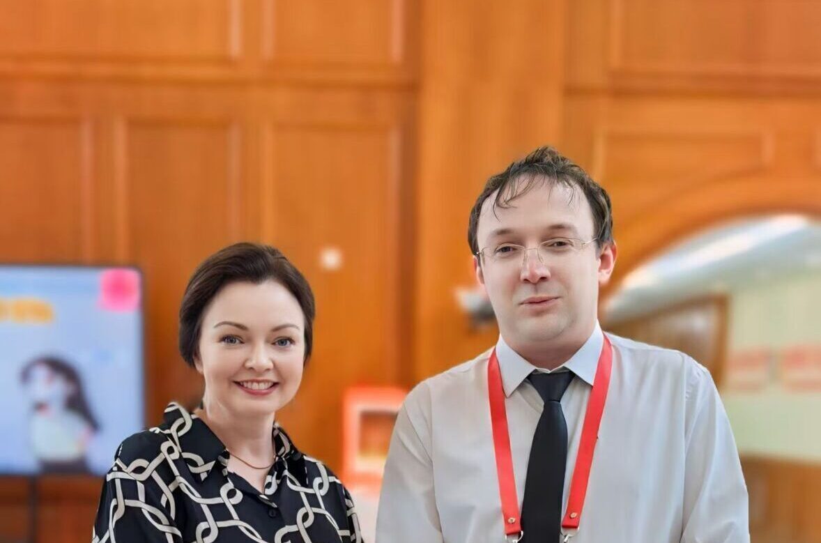 Kerry Curran Director of the Northern Ireland Bureau in China alongside Pat McCarthy Chairman of the Ireland Sino Institute